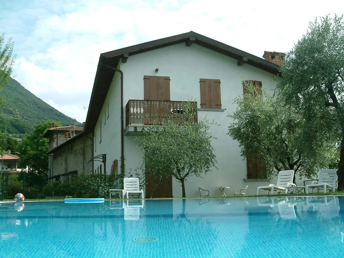 Albergo Ristorante Orazio Sale Marasino Szálloda