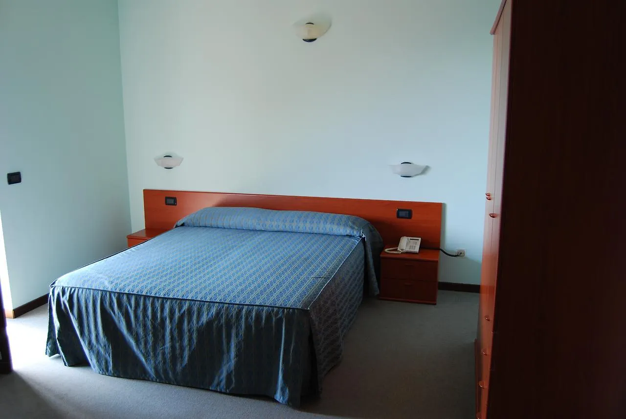 Albergo Ristorante Orazio Sale Marasino Olaszország