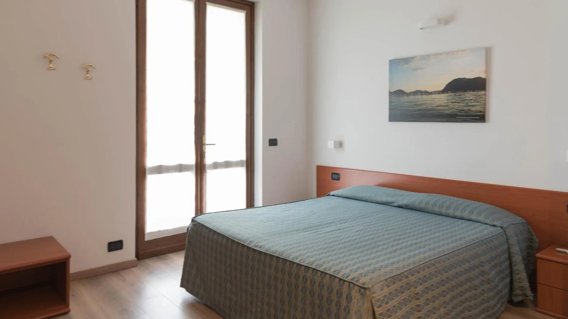 Albergo Ristorante Orazio Sale Marasino 3*,  Italia