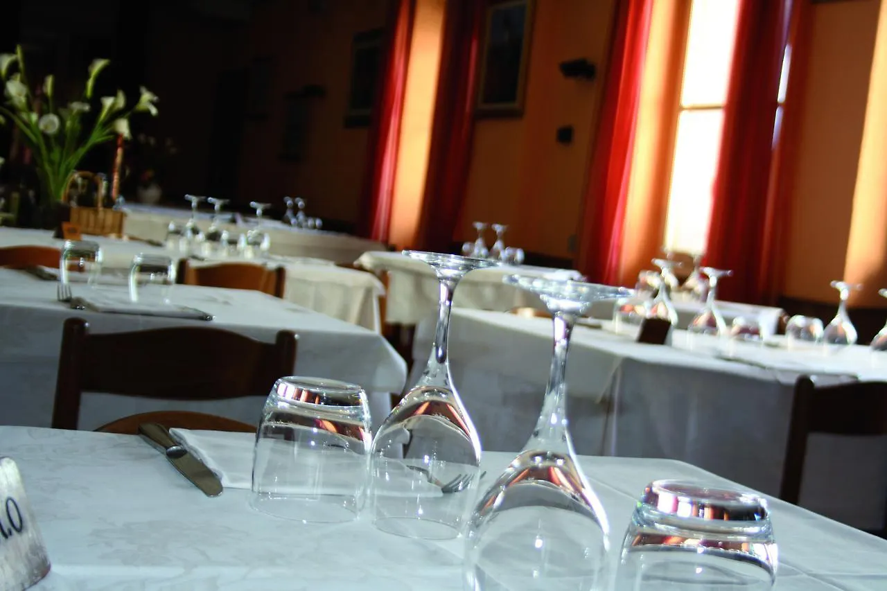 Albergo Ristorante Orazio Sale Marasino Hotel